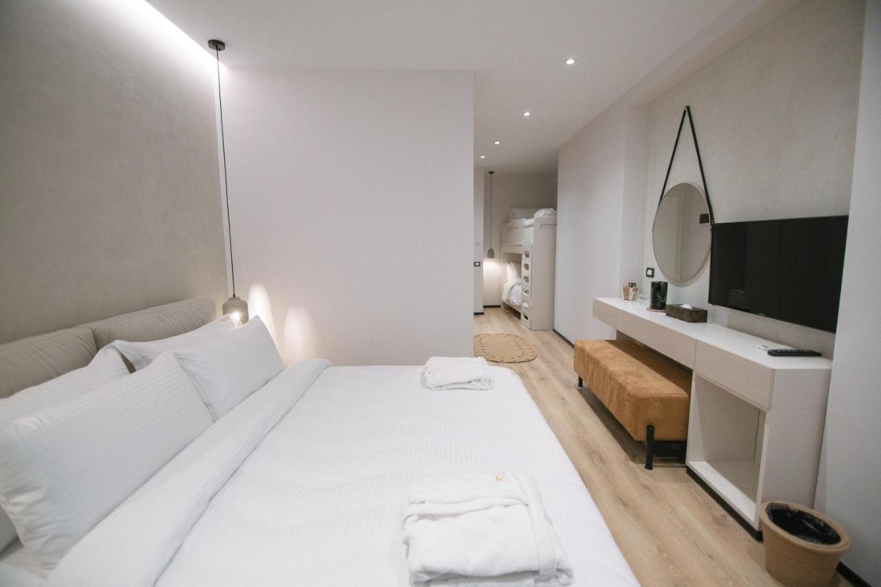 Boulevard Boutique Aparthotel Korce Bagian luar foto