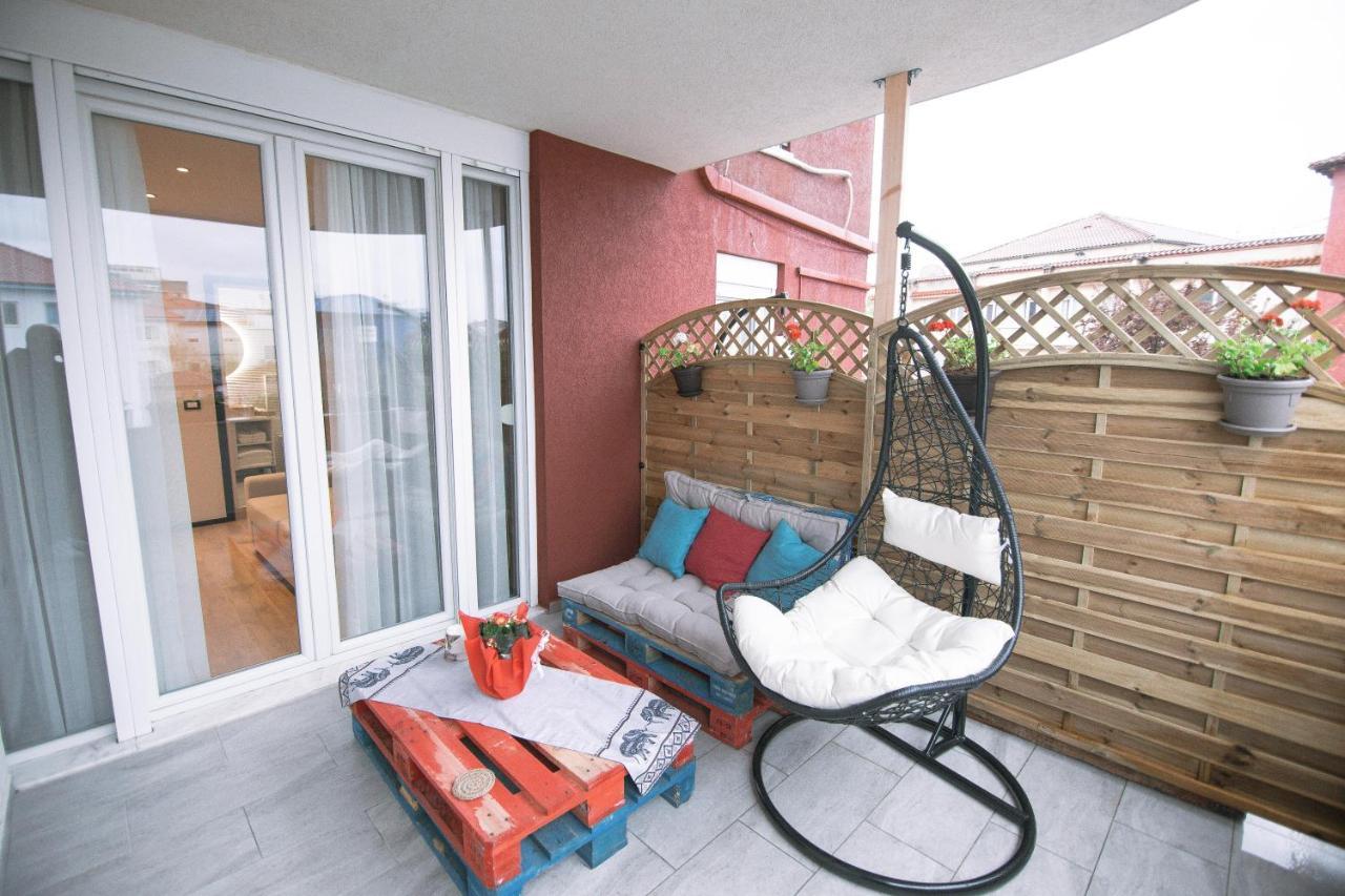Boulevard Boutique Aparthotel Korce Bagian luar foto